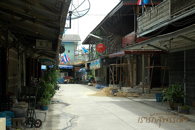 ตลาดศรีประจันต์ สุพรรณบุรี DSC 8779