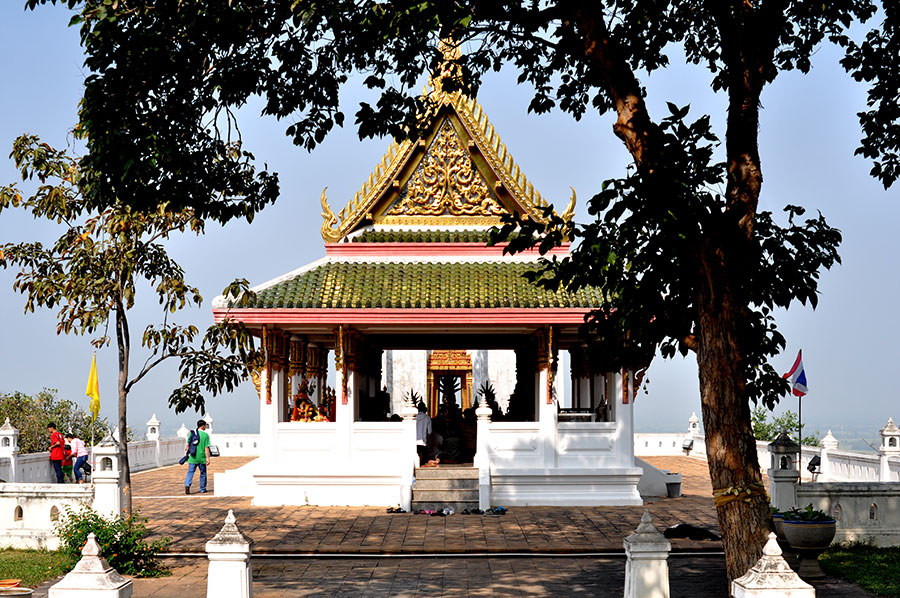 วัดเขาดีสลัก อู่ทอง สุพรรณบุรี